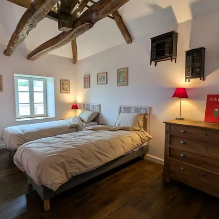 度假居 Dependance Du Chateau De Remehan Renovee Avec Gout